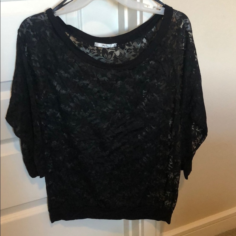 Floral 3/4 sleeve top